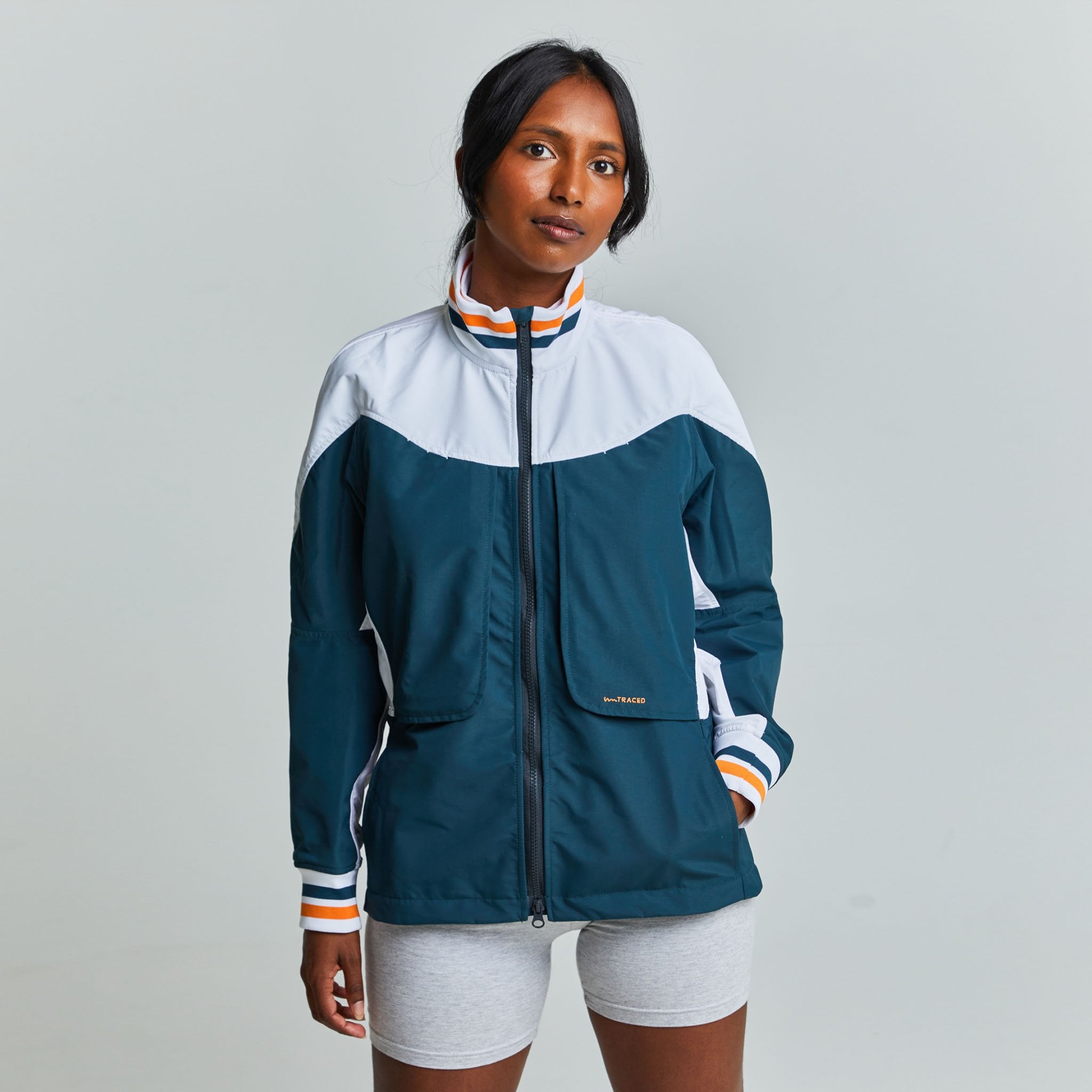 Golf jacket women Untraced Blue White Recycled and bluesign approved materials Untraced Golfing
